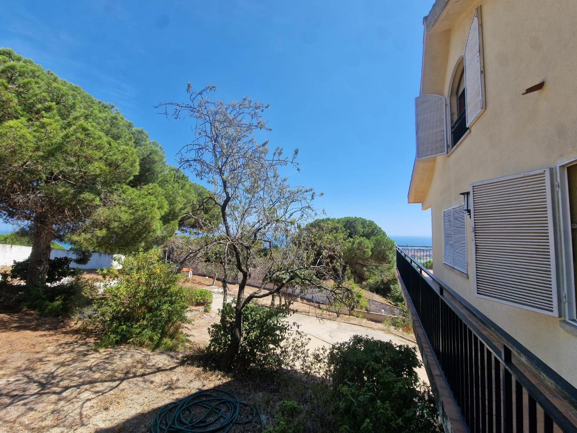 Villa Maresme & Villa Rosa Матаро Экстерьер фото